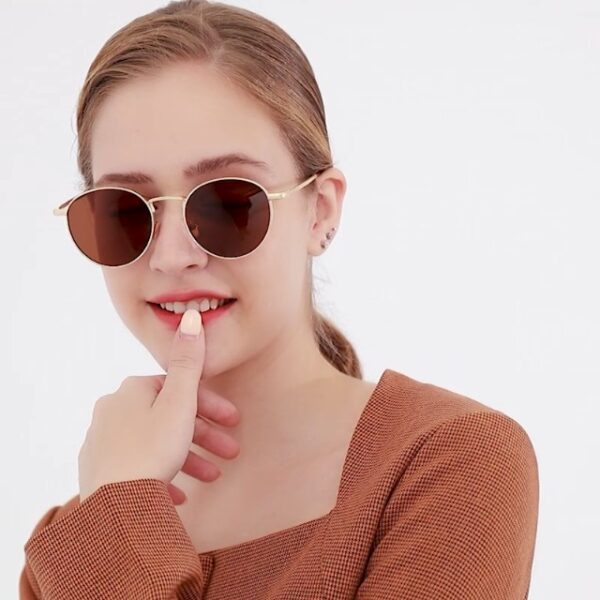 SUNGAIT Vintage Polarized Round Metal Sunglasses
