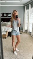 Aokosor Women's V Neck Lace Sleeveless Summer Tank