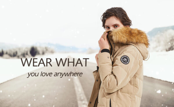 Orolay Women's Insulated Down Coat with Faux Fur Hood