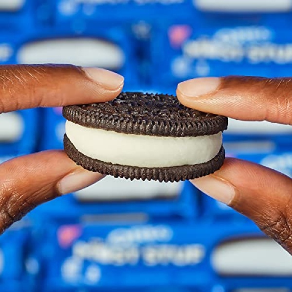 OREO Mega Stuf Chocolate Cookies, Family Size, 500g