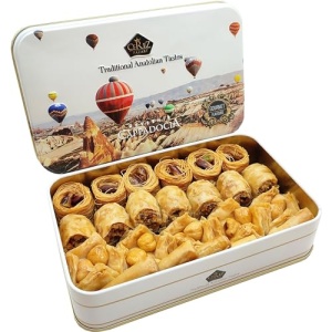 Cerez Pazari Assorted Baklava Gift Basket - 240g