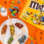 M&M'S Peanut Milk Chocolate Candy, 1.08 kg (Pack of 2)
