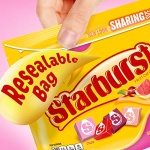 STARBURST FaveReds Fruit Chews, Sharing Size, 442g Bag