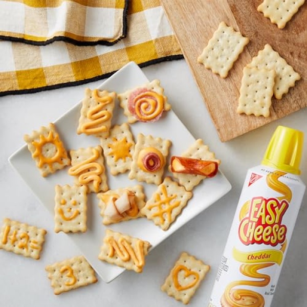 Easy Cheese Cheddar Snack, 12 - 227 g Cans