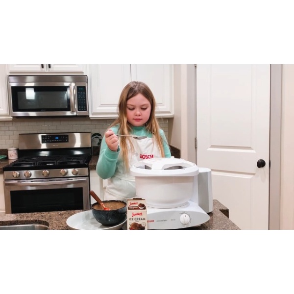 Junket Ice Cream Mix - 2 Vanilla, 2 Chocolate, 2 Strawberry