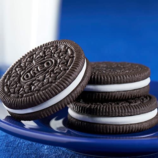 OREO Chocolate Sandwich Cookies, Party Size, 723g