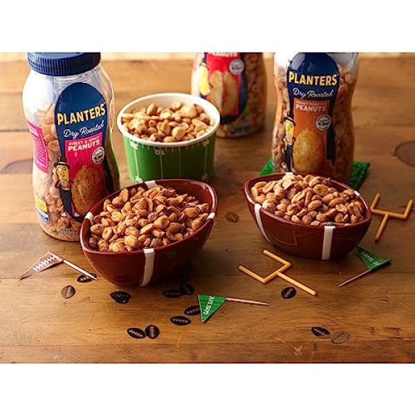 PLANTERS Sweet & Spicy Peanuts, 454g Jar