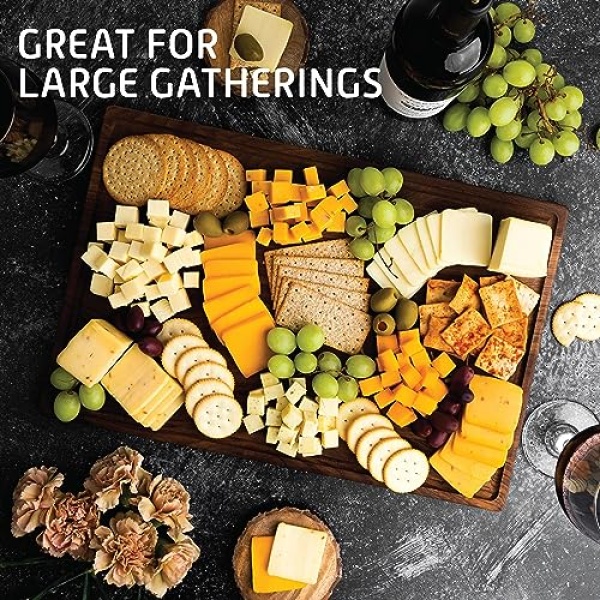 Farmers' Market Charcuterie Gift, Cheese & Smoked Meat