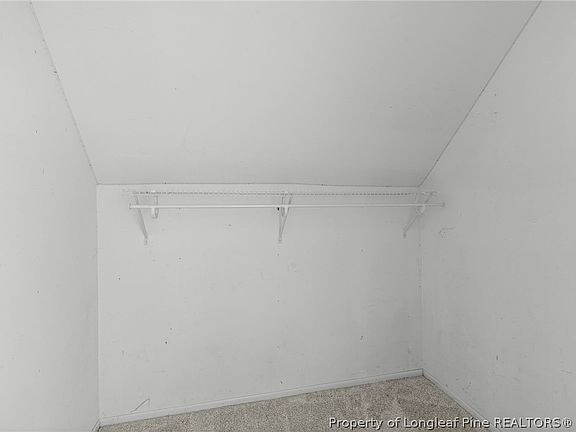 56 Goldcrest Avenue, 32415 Silver Town