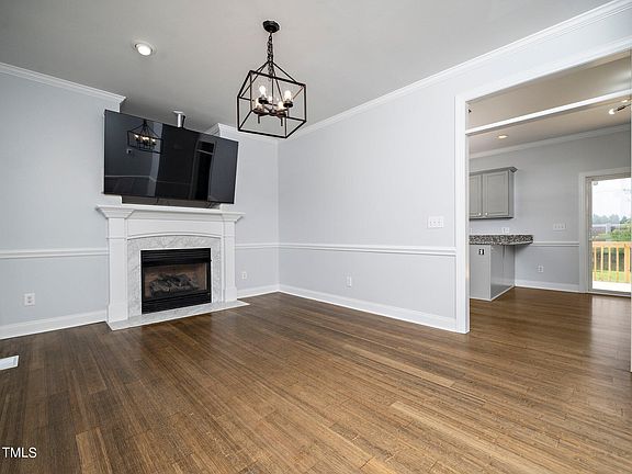 123 Lavender Lane, 67890 Lead Town