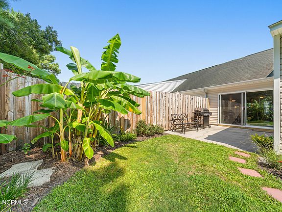 52 Pine Street, 72634 Platinum City
