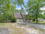 56 Goldcrest Avenue, 32415 Silver Town