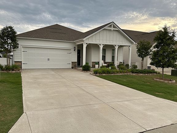 256 Yellow Jasmine Blvd, 34902 Silver Town