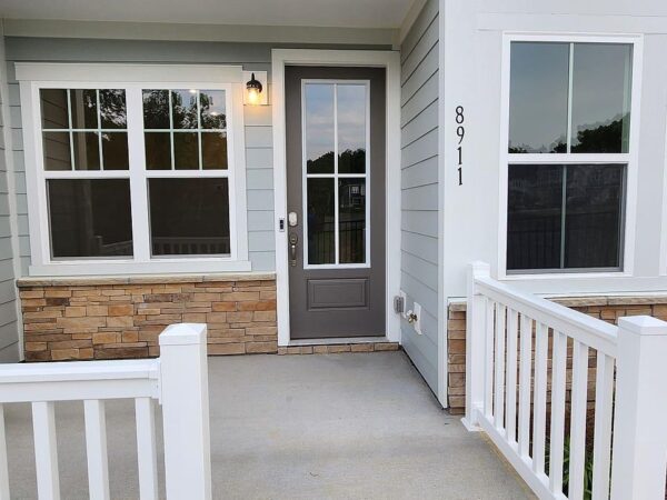 42 Pine Street, 67890 Platinum City