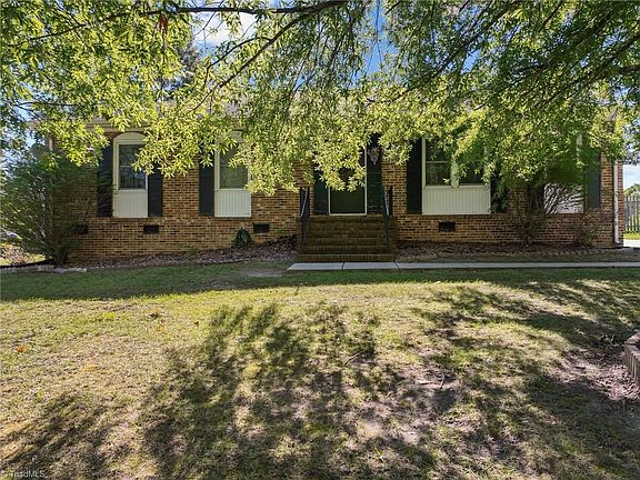 131 Fir Lane, 47829 Iron Town
