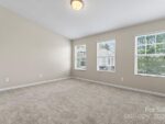 83 Oak Street, 34957 Onyx Town