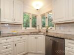 45 Yellowwood Street, 23847 Gold Town