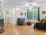 42 Tulip Street, 23456 Titanium City