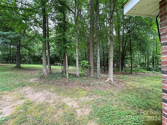 83 Fuchsia Avenue, 47205 Copper City