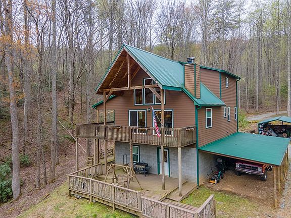 102 Violet Street, 48572 Vanadium City