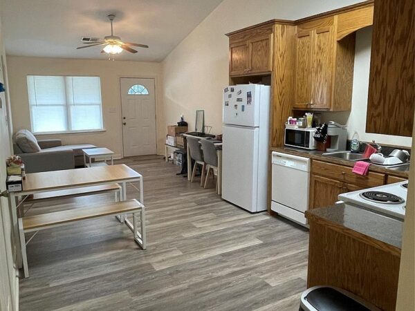 83 Fuchsia Avenue, 47205 Copper City