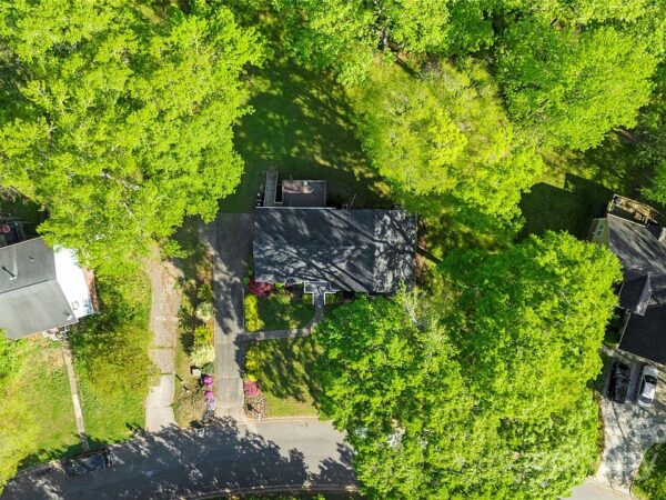 73 Dahlia Street, 48216 Copper City