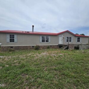 127 Oak Street, 58203 Onyx Town