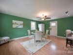 89 Ivy Lane, 45321 Iron Town