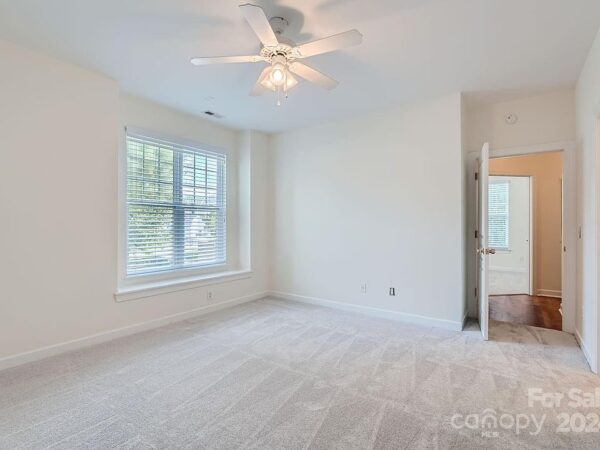 142 Silver Street, 65794 Steel Town