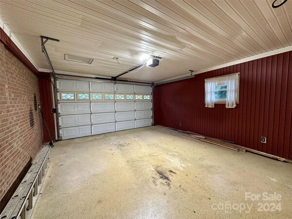 19 Xenon St, 84753 Steel City