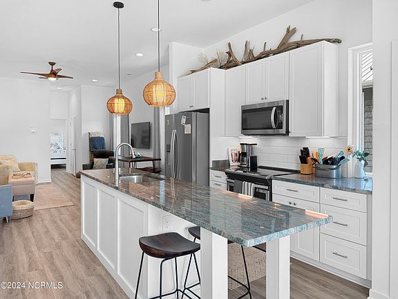 244 Dogwood Drive, 73591 Diamond Town