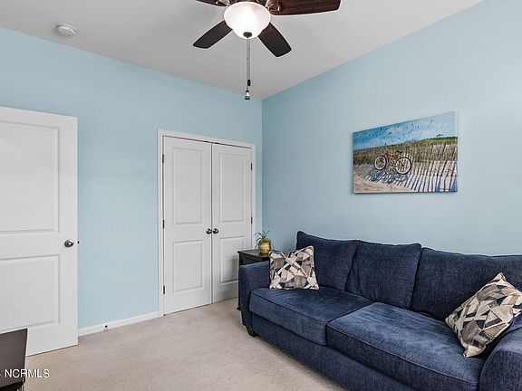 134 Yellow Tulip Street, 47290 Iron Town