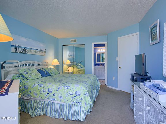 42 Fir Street, 67890 Iron Town