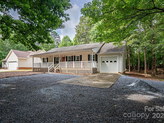 83 Jasmine St, 38451 Iron Town