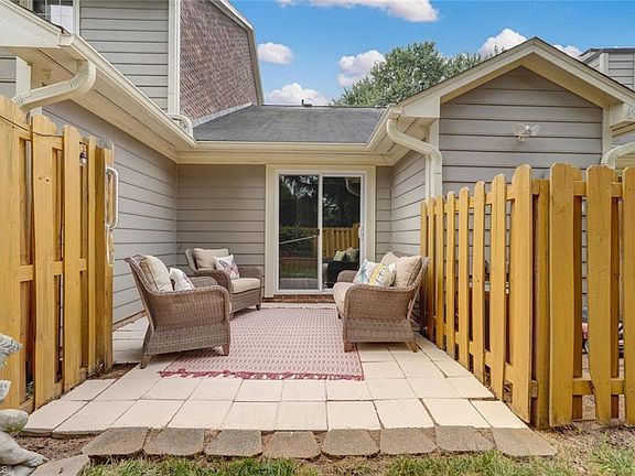 82 Quince Street, 27103 Silver Town