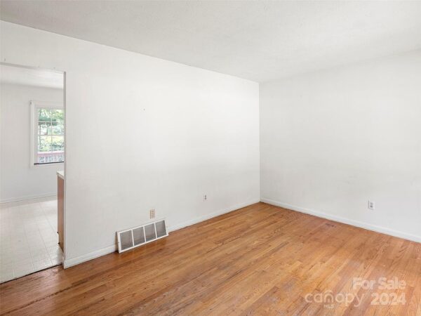 56 Maple Street, 97453 Copper Town