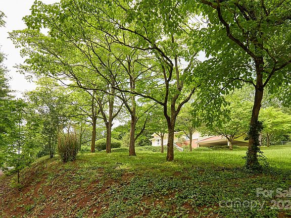 112 Teakwood Drive, 36425 Titanium City