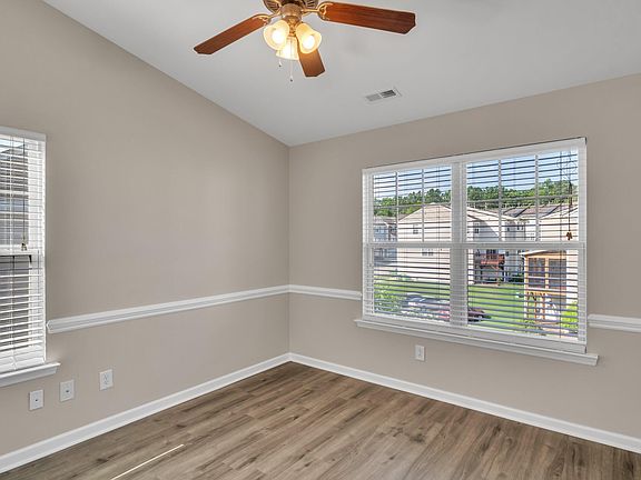 84 Violet Street, 72931 Vanadium City