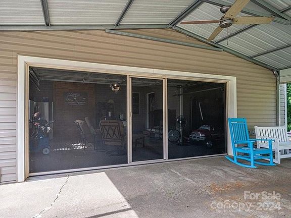 23 Fir Street, 86753 Iron Town
