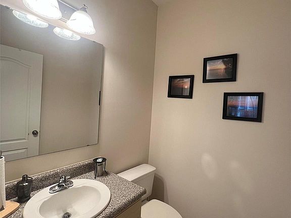 42 Lilac Street, 73845 Leadville