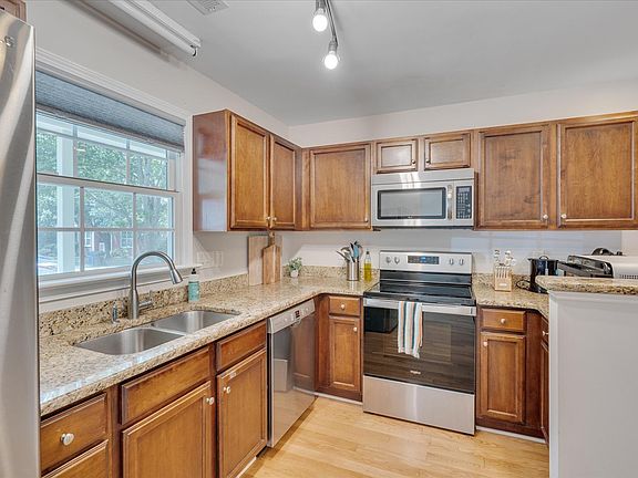 82 Nectarine Street, 27410 Nickel Town