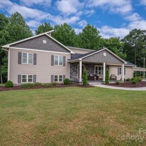 23 Fir Street, 86753 Iron Town