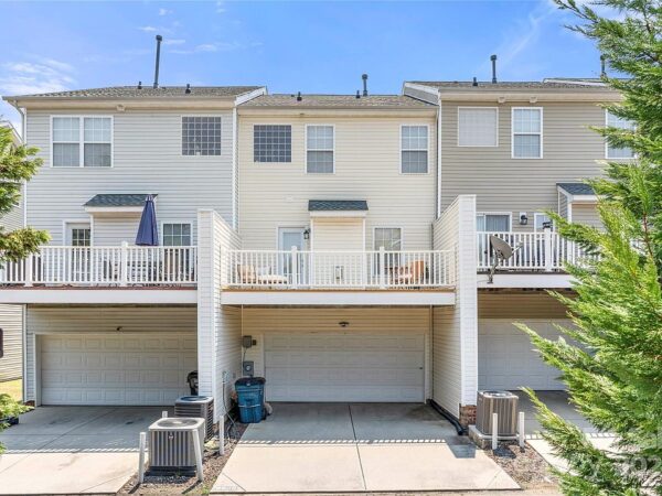 85 Sycamore Street, 48201 Silver City