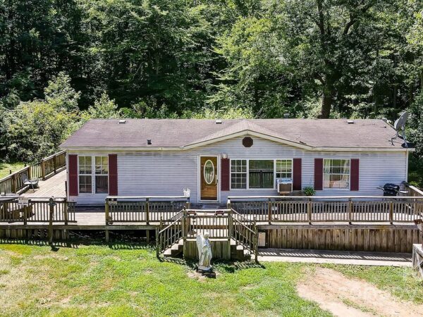 154 Kingfisher Road, 87654 Krypton City
