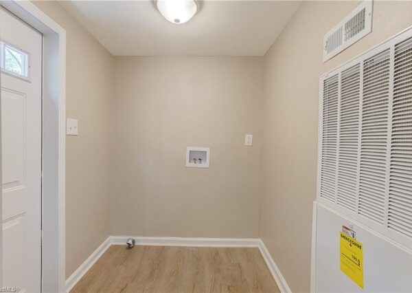 189 Zinnia, 56473 Zincville