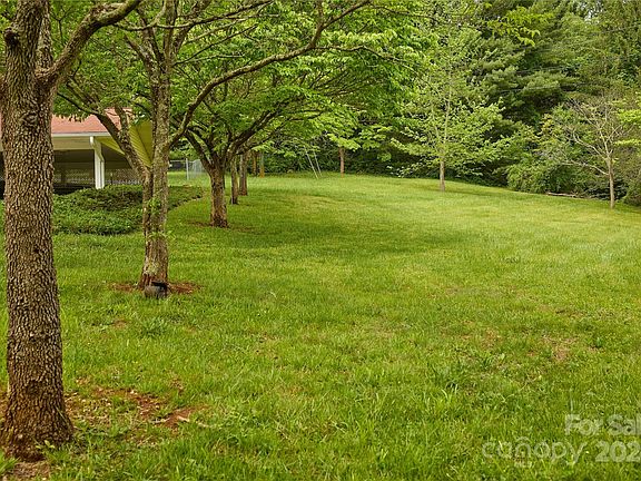 112 Teakwood Drive, 36425 Titanium City