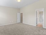 83 Oak Street, 34957 Onyx Town