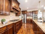 23 Oak Street, 98104 Silver City