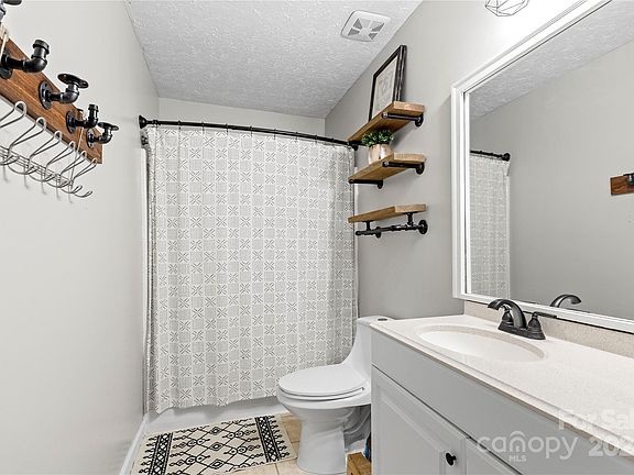 73 Dahlia Street, 48216 Copper City