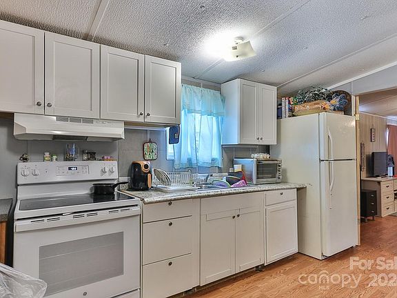 112 Rosewood, 47629 Rhodium City